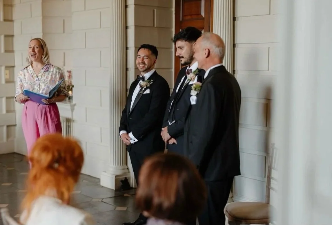 Hannah, wedding celebrant